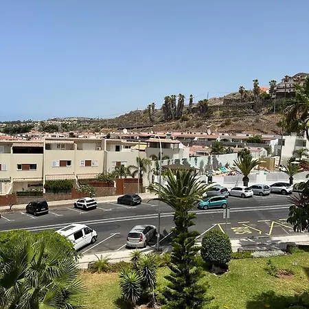 Castle Harbour Lejlighedshotel