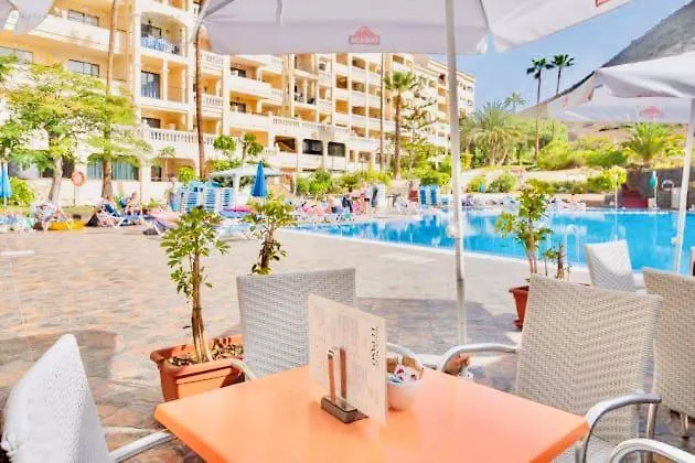 Hotel apartamentowy Castle Harbour Los Cristianos (Tenerife)