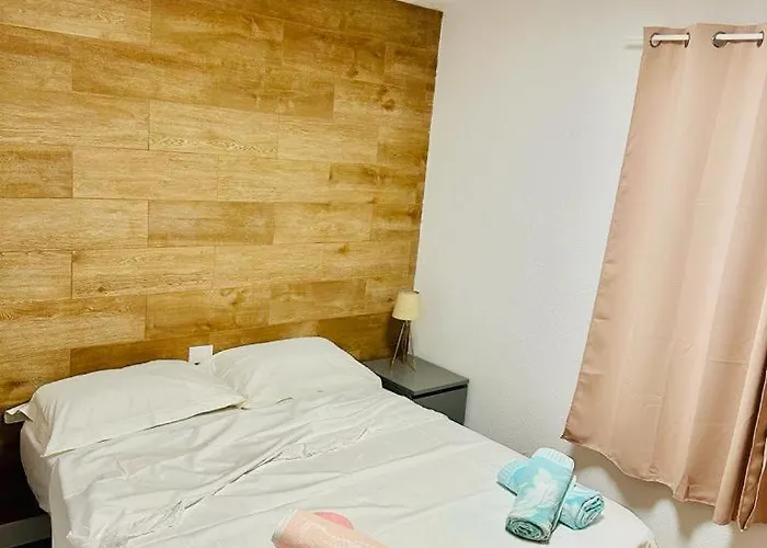 Hotel apartamentowy Castle Harbour Los Cristianos (Tenerife)